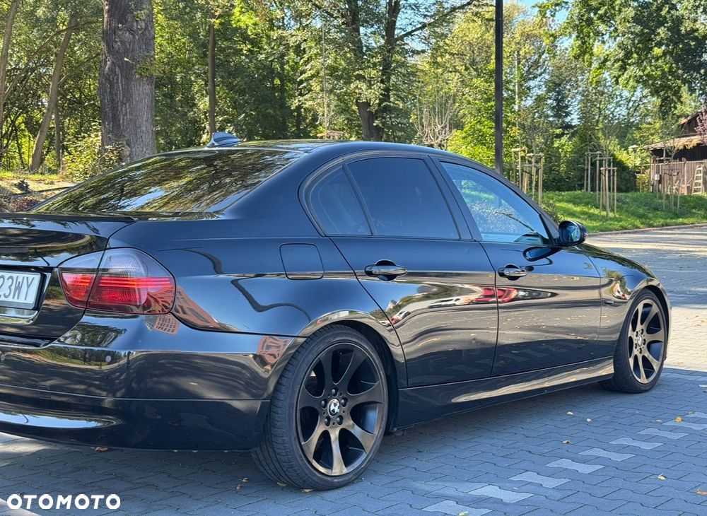 BMW Seria 3 318d - 10