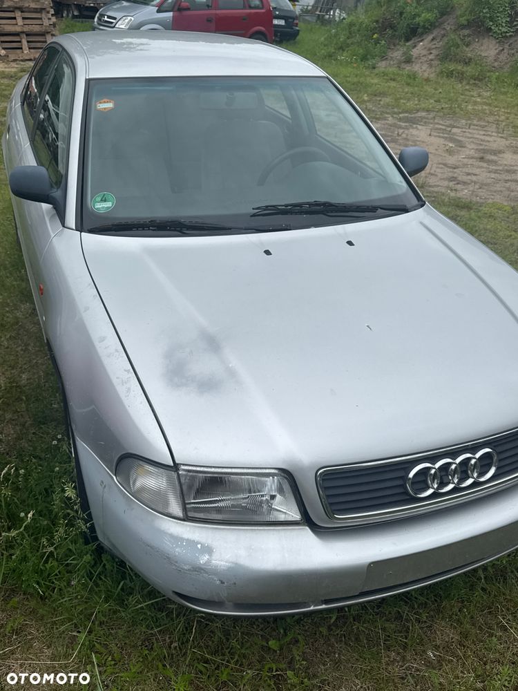 Audi A4 Limousine - 2