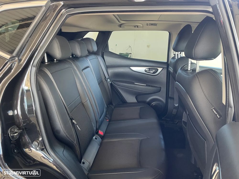 Nissan Qashqai 1.3 DIG-T DCT TEKNA - 28