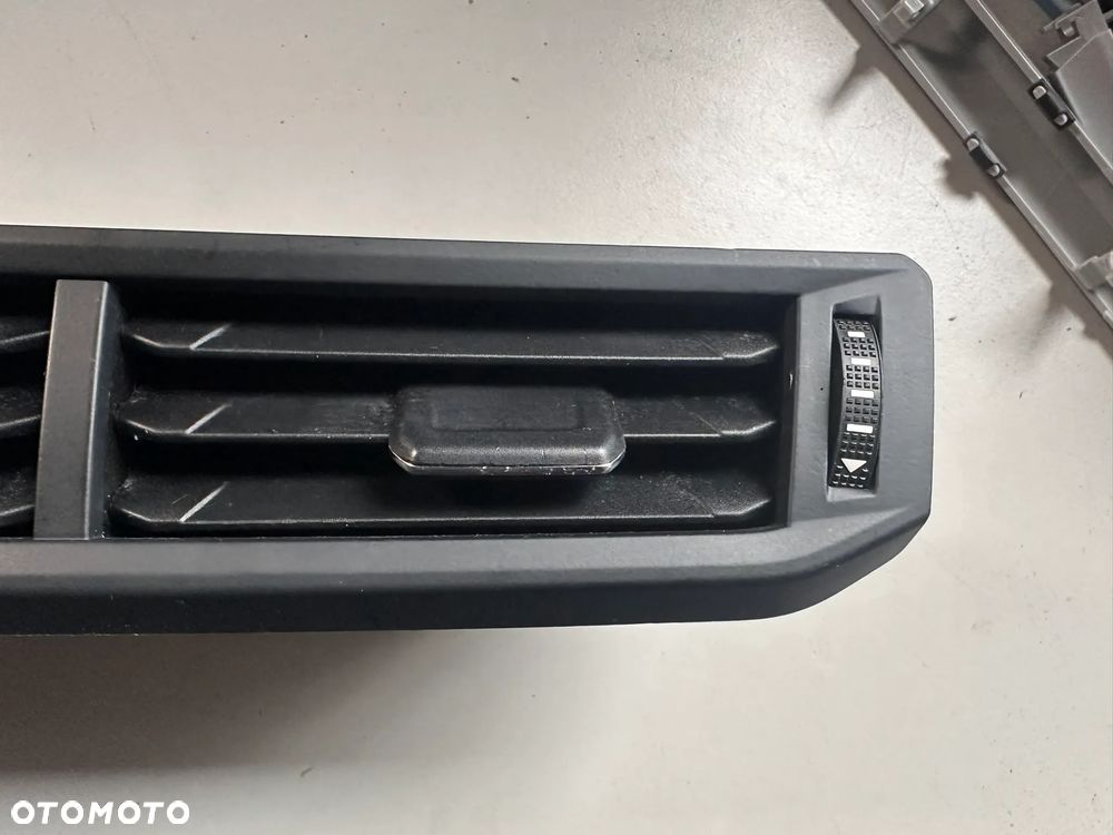 Kratka nawiewu konsoli VW Polo VI 2G 2G0819728G - 4