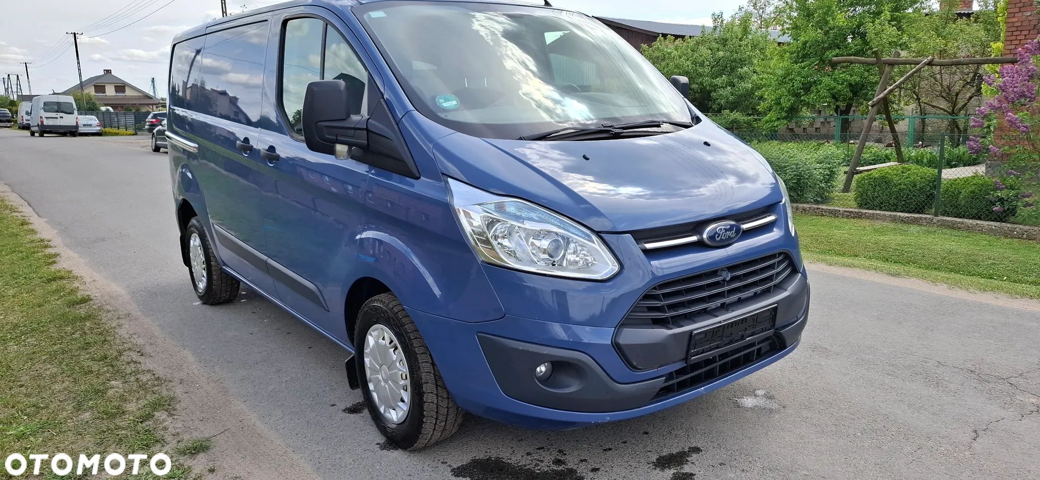 Ford TRANSIT CUSTOM - 1