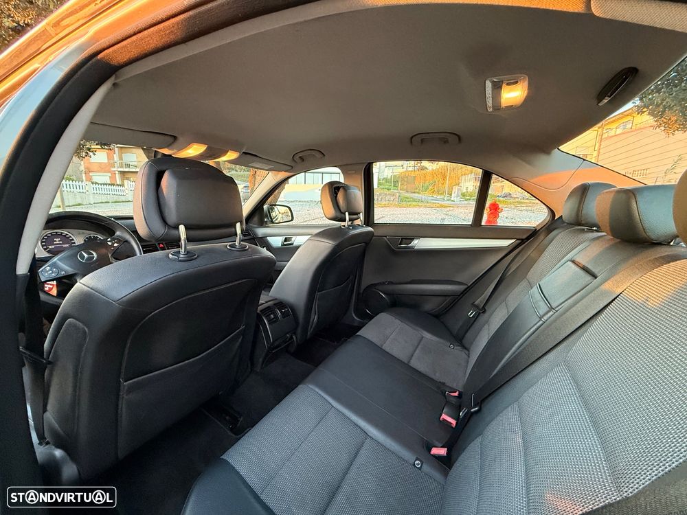 Mercedes-Benz C 220 CDi Avantgarde - 11