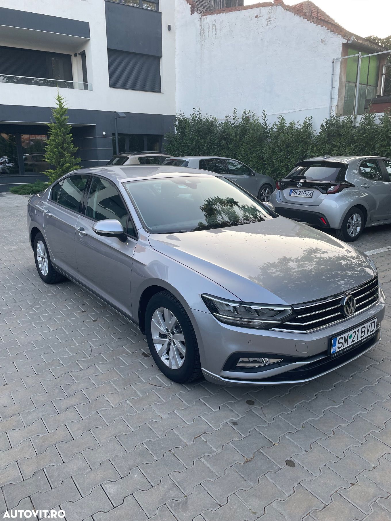 Volkswagen Passat 1.5 TSI ACT DSG Advance - 1