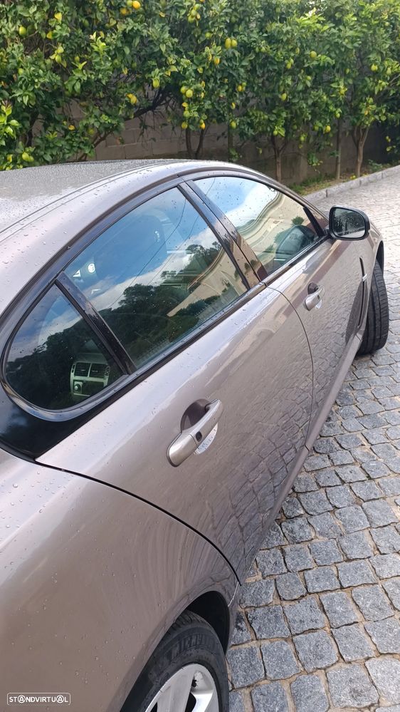 Jaguar XF 3.0 D V6 Premium Luxury - 4