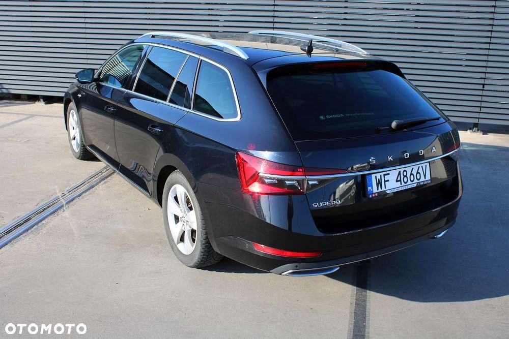 Skoda Superb 2.0 TDI SCR L&K DSG - 11