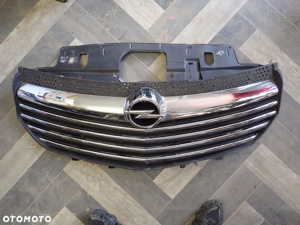 OPEL VIVARO B 93452300 GRILL PRZÓD - 1