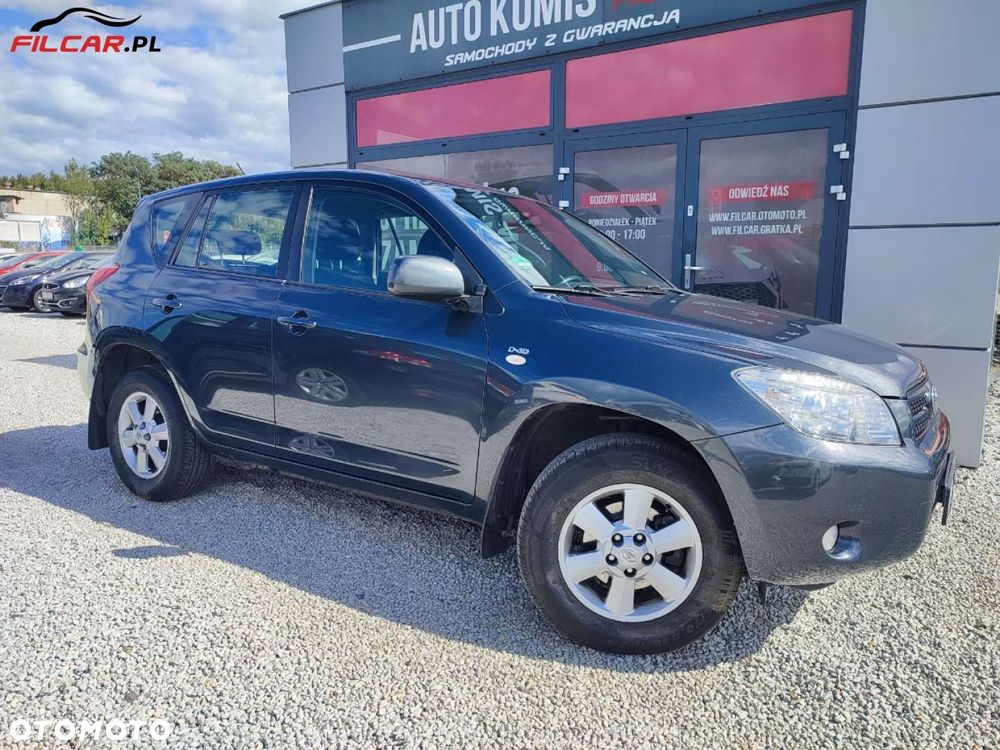 Toyota RAV4 - 16