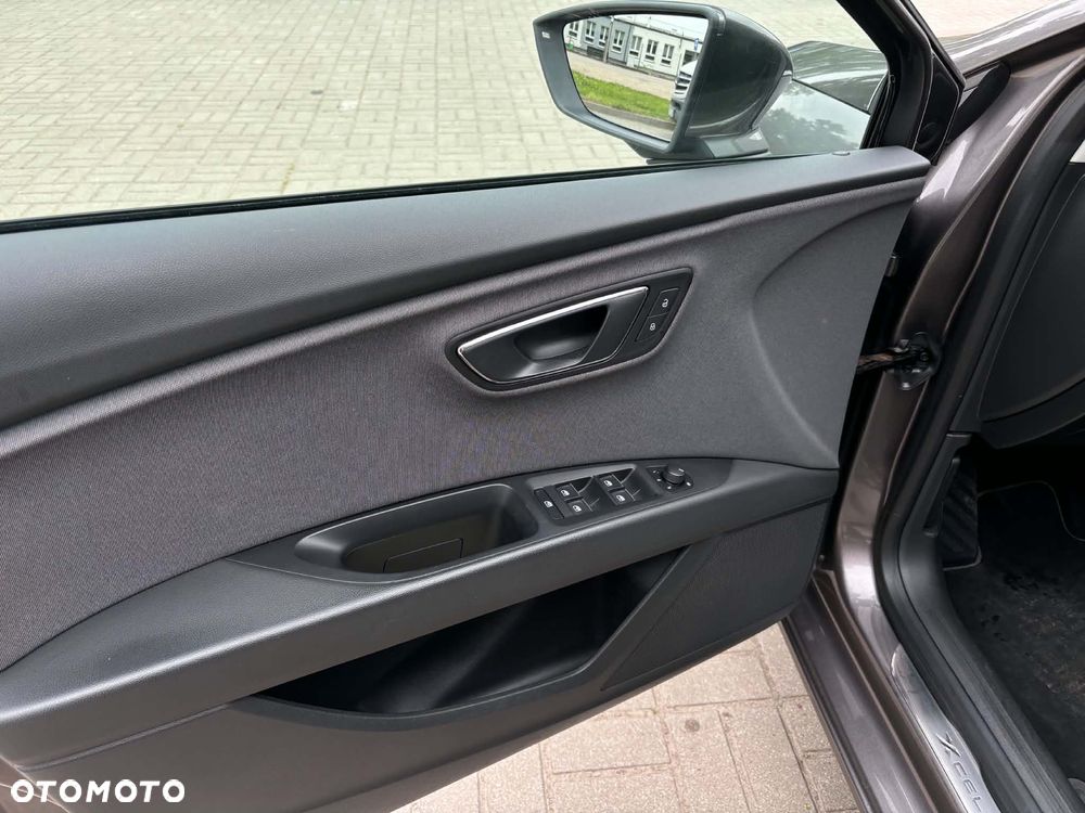 Seat Leon 2.0 TDI Xcellence S&S DSG - 12