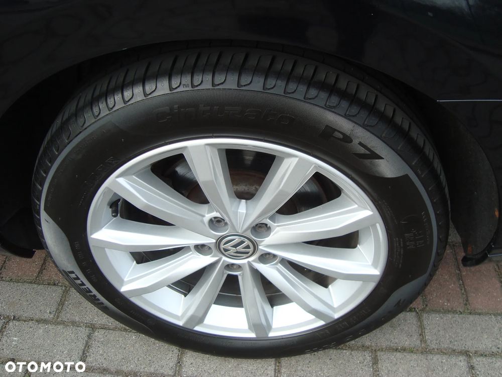 Volkswagen Passat 2.0 TDI (BlueMotion Technology) DSG Comfortline - 13