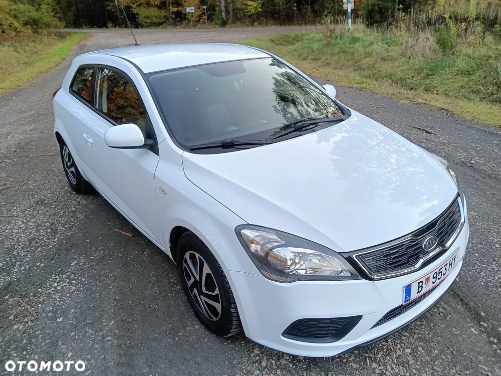 Kia ProCeed - 19