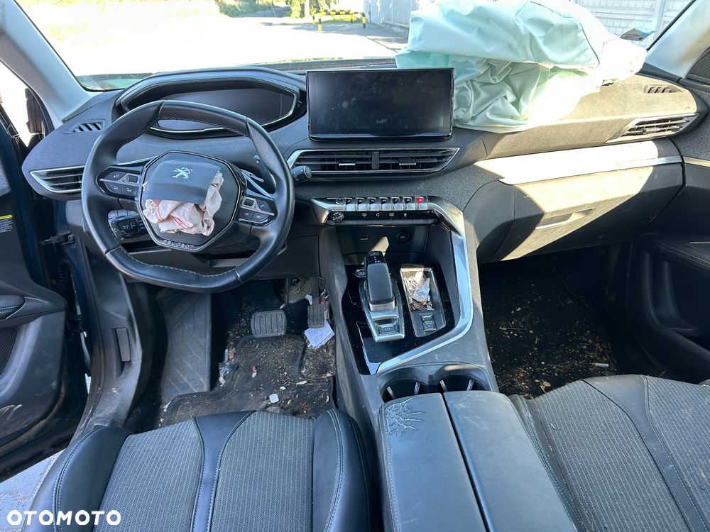 Peugeot 3008 - 14