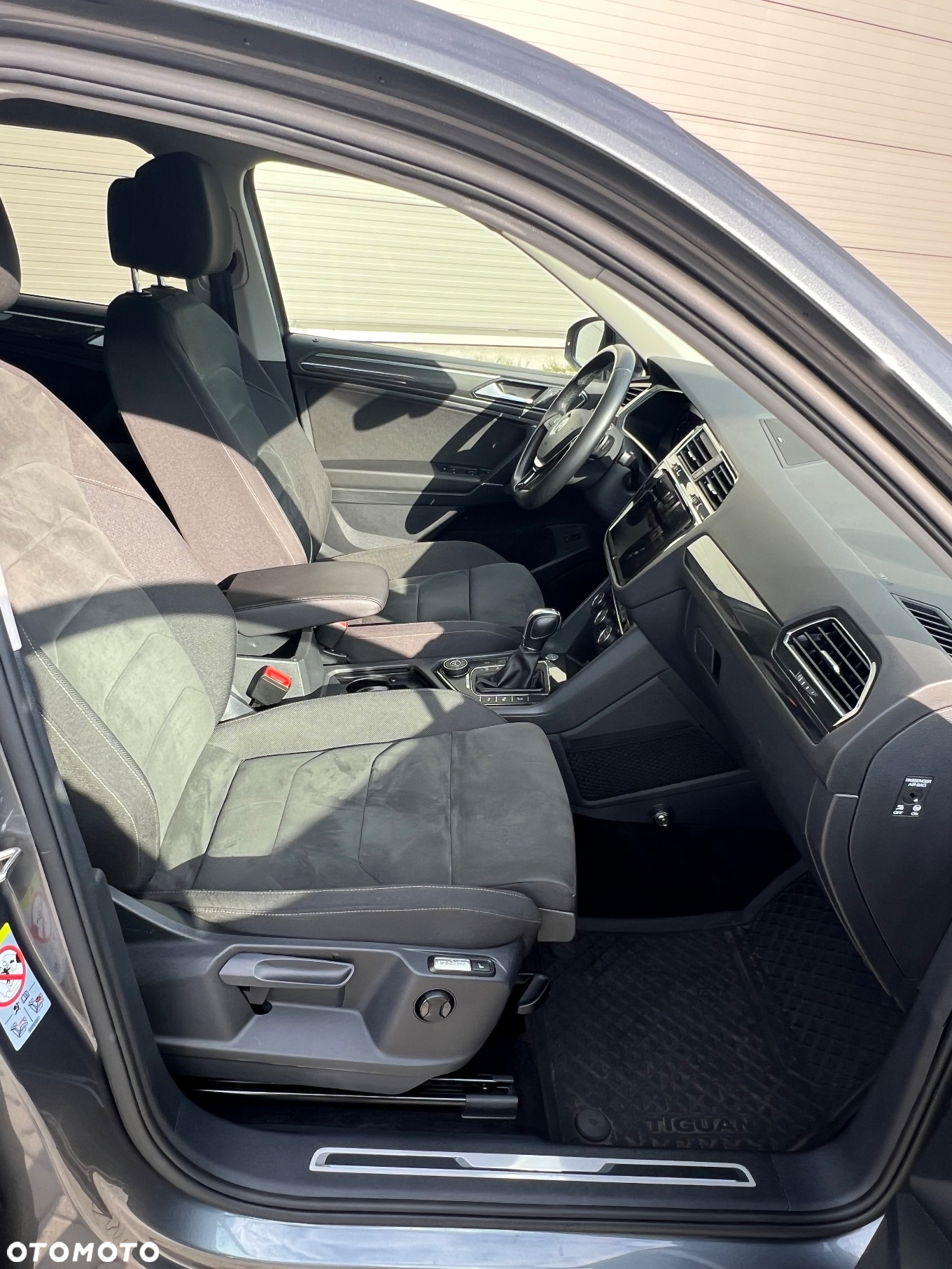 Volkswagen Tiguan - 19