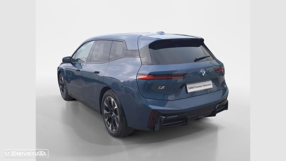 BMW iX xDrive 45 Pack Desportivo - 8