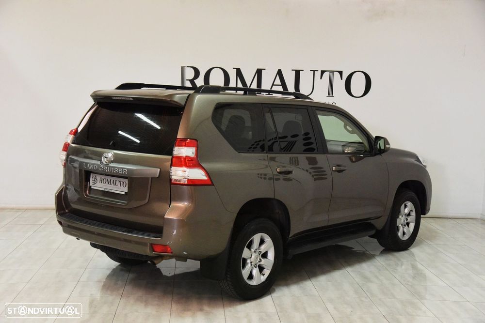 Toyota Land Cruiser 2.8 D-4D CA - 7