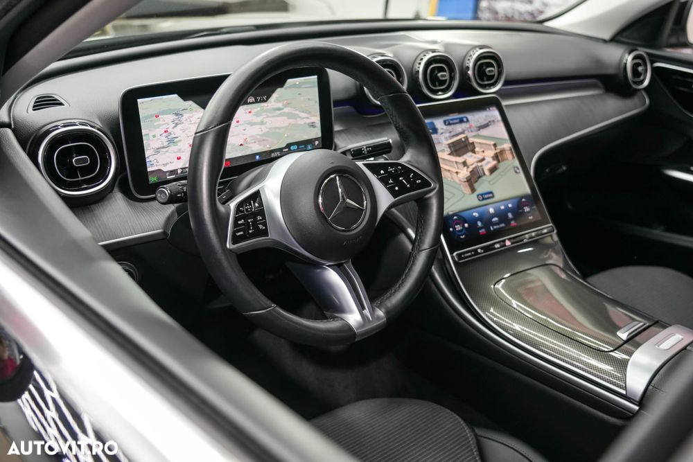 Mercedes-Benz C - 13