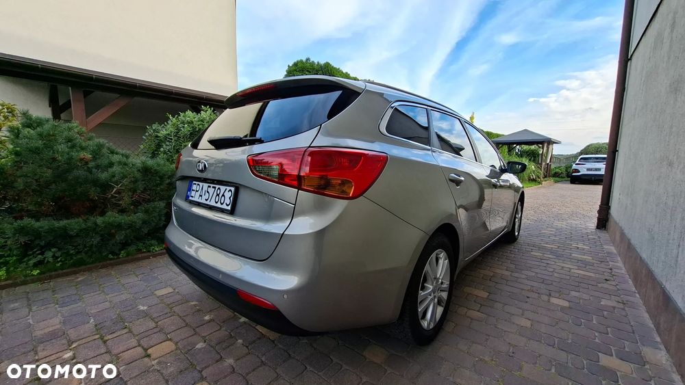 Kia Ceed 1.6 GDI XL - 6