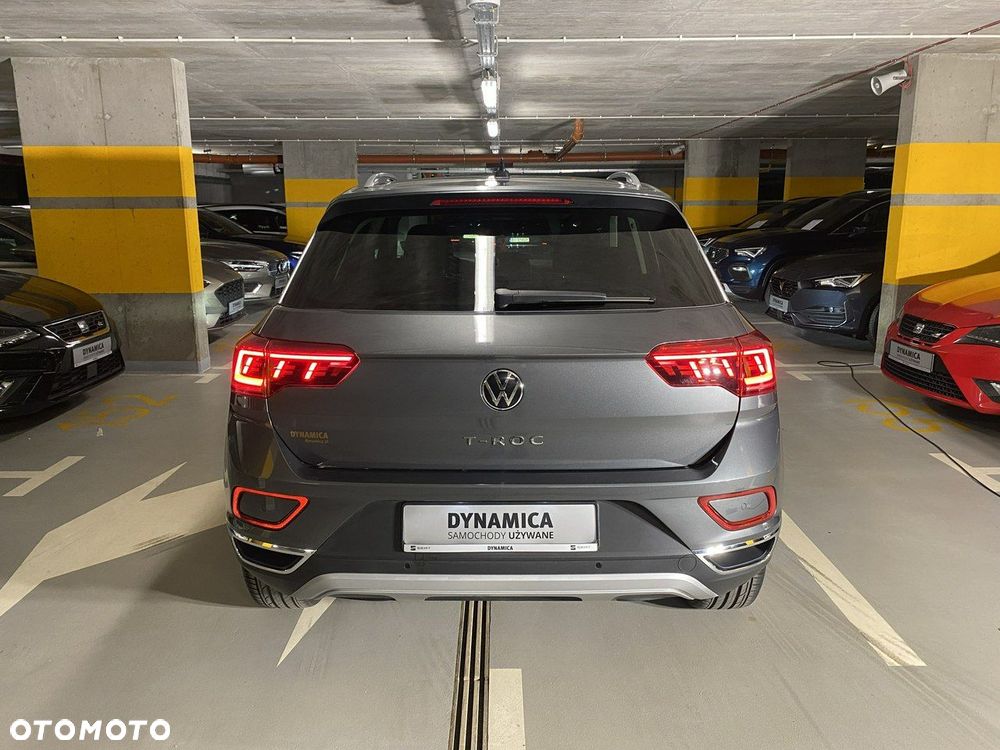 Volkswagen T-Roc - 8