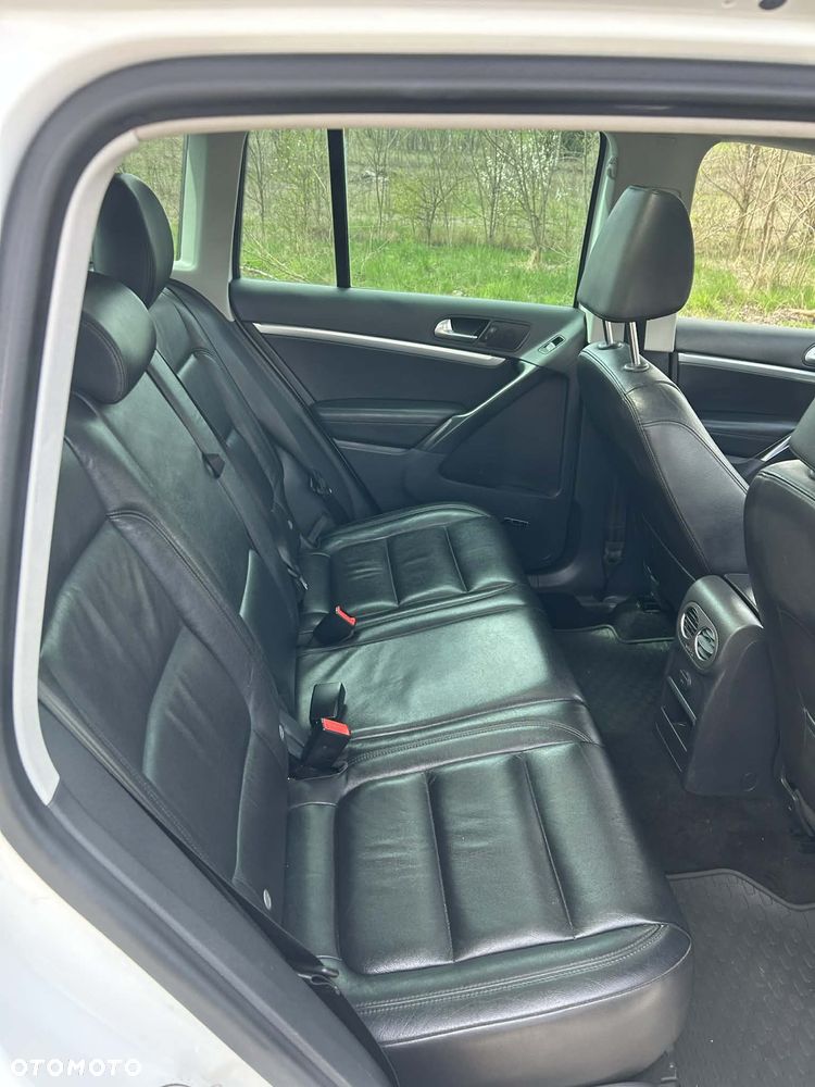 Volkswagen Tiguan 2.0 TSI 4Motion DSG Sport & Style - 22