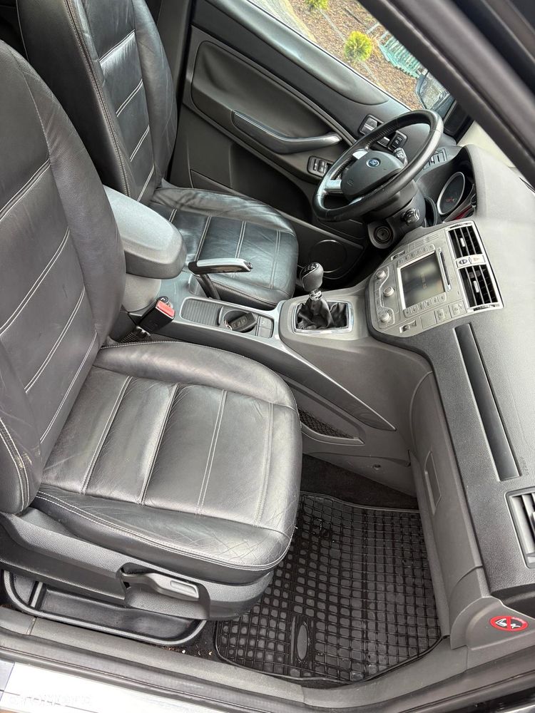 Ford Kuga 2.0 TDCi 4x4 Titanium - 9