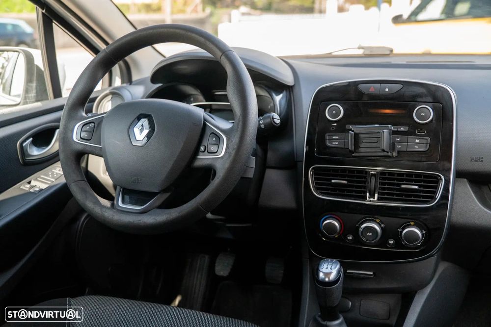 Renault Clio - 13