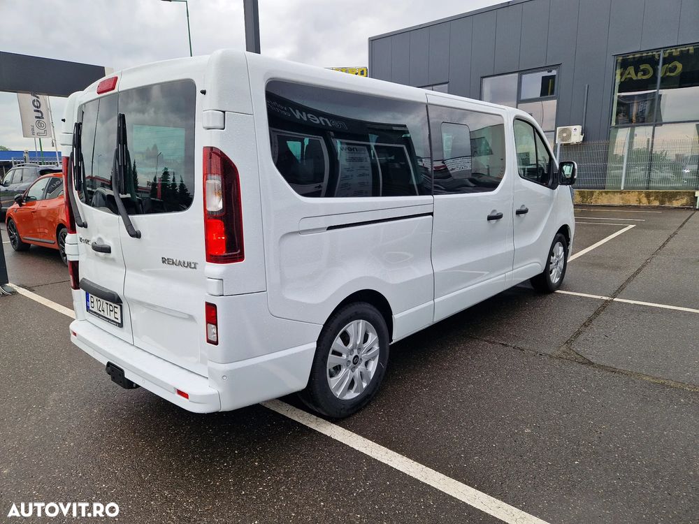 Renault Trafic 2.0 Blue dCi 150 S&S L2 8+1 Zen - 2