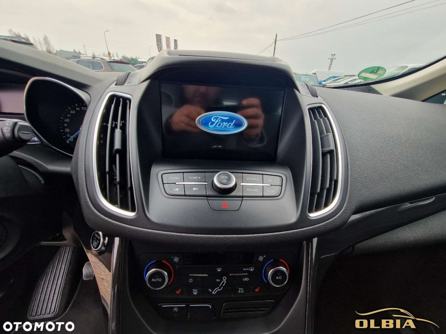 Ford Grand C-MAX 1.5 EcoBoost Start-Stopp-System Titanium - 9
