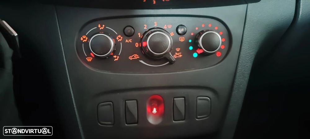 Dacia Sandero 0.9 TCe Comfort Bi-Fuel - 16