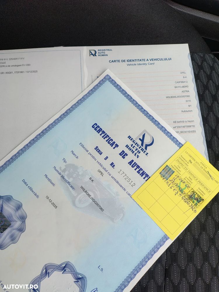 Opel Astra 1.6 D (CDTI) Sports Tourer Edition - 2