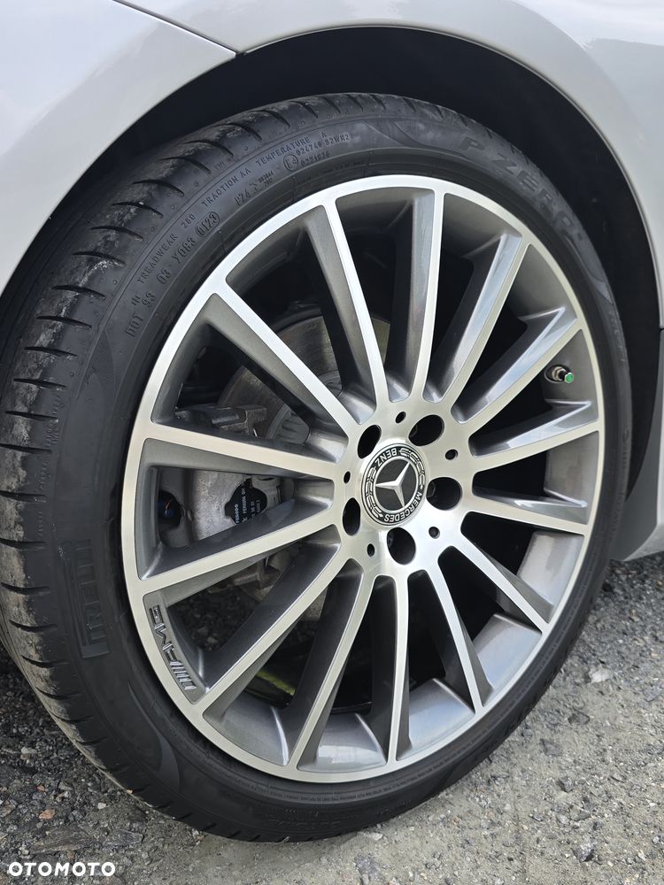 Mercedes-Benz Klasa C 300 9G-TRONIC - 30