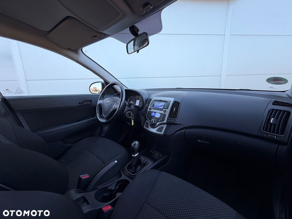 Hyundai i30 1.4 Blue Classic - 9