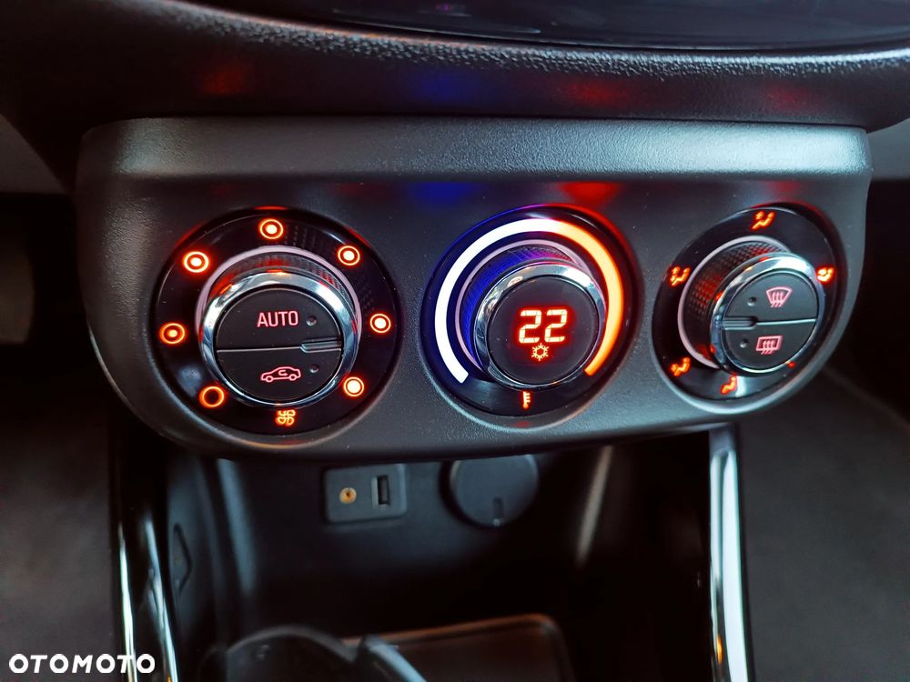 Opel Corsa 1.4 Turbo (ecoFLEX) Start/Stop Color Edition - 28