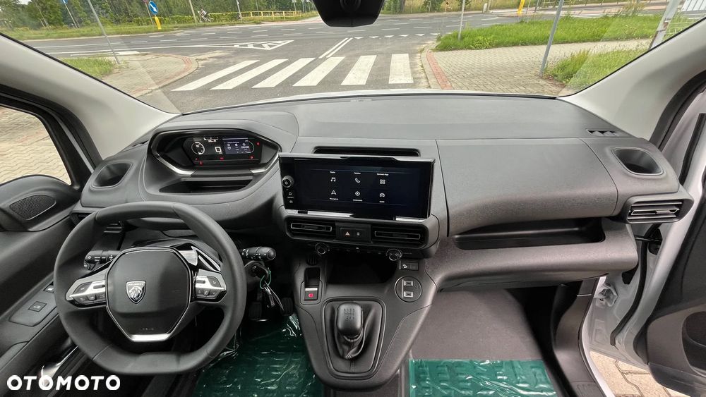 Peugeot Partner - 13