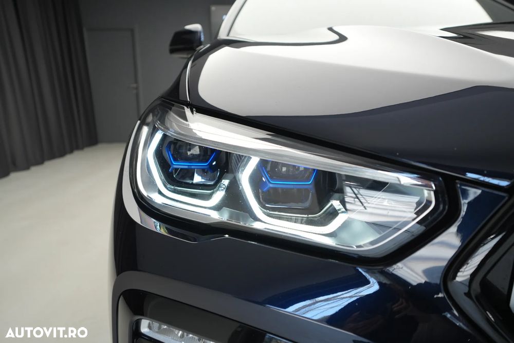BMW X6 xDrive40i - 11
