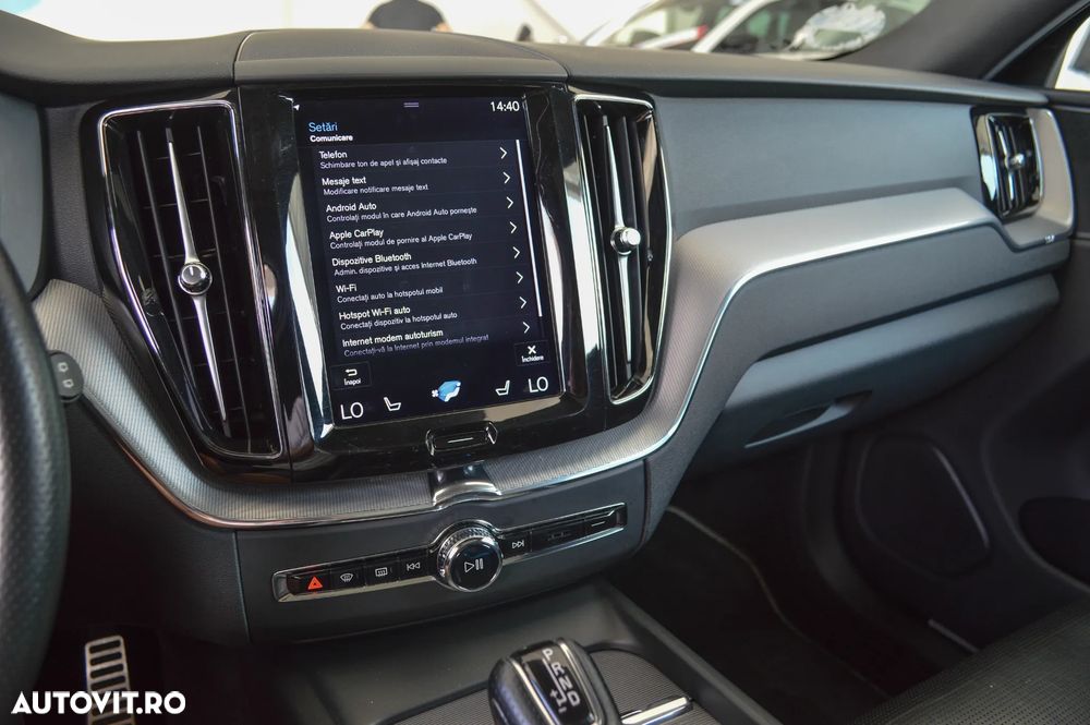 Volvo XC 60 D4 AWD R-Design - 16
