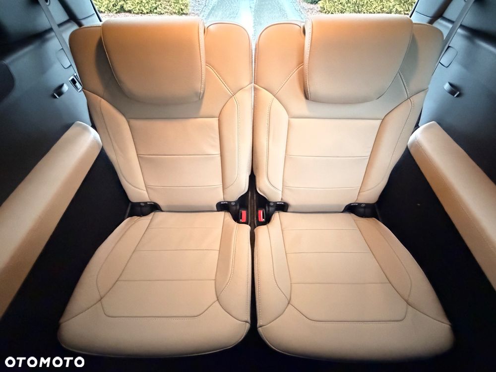 Mercedes-Benz GLS - 20