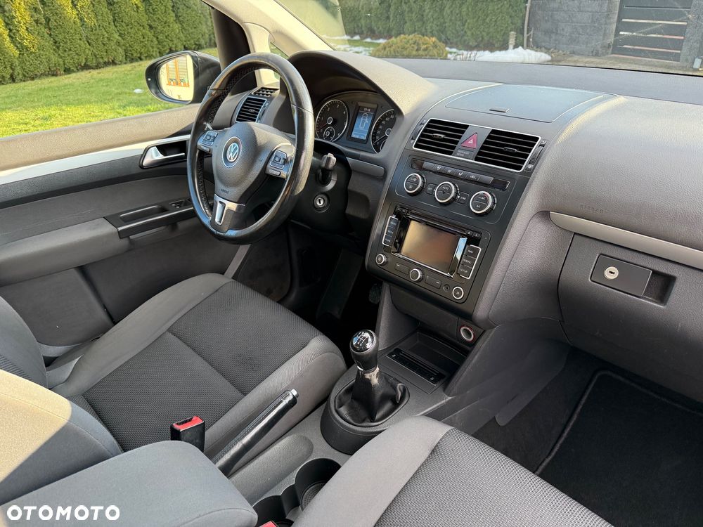 Volkswagen Touran 1.6 TDI DPF BlueMotion Technology Highline - 34