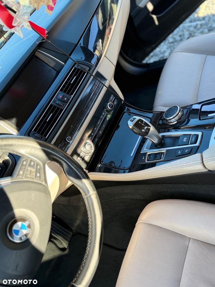 BMW Seria 5 520d Efficient Dynamics Luxury Line sport - 18