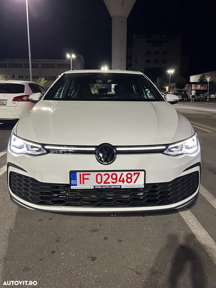 Volkswagen Golf - 11