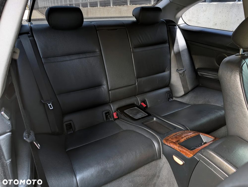 BMW Seria 3 330d - 19
