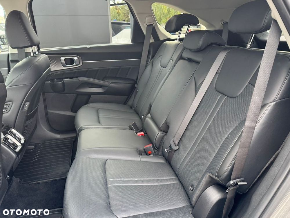 Kia Sorento 1.6 T-GDI HEV XL AWD 7os - 18