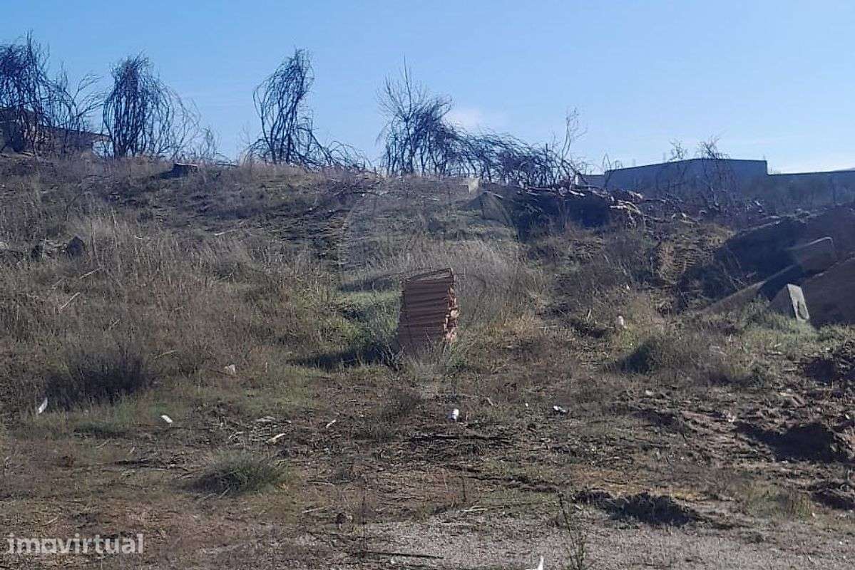Terreno  para venda - Grande imagem: 3/4