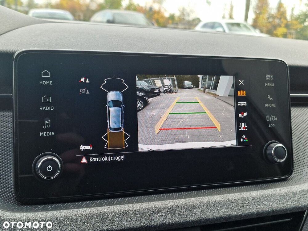 Skoda Kamiq 1.0 TSI Selection DSG - 24