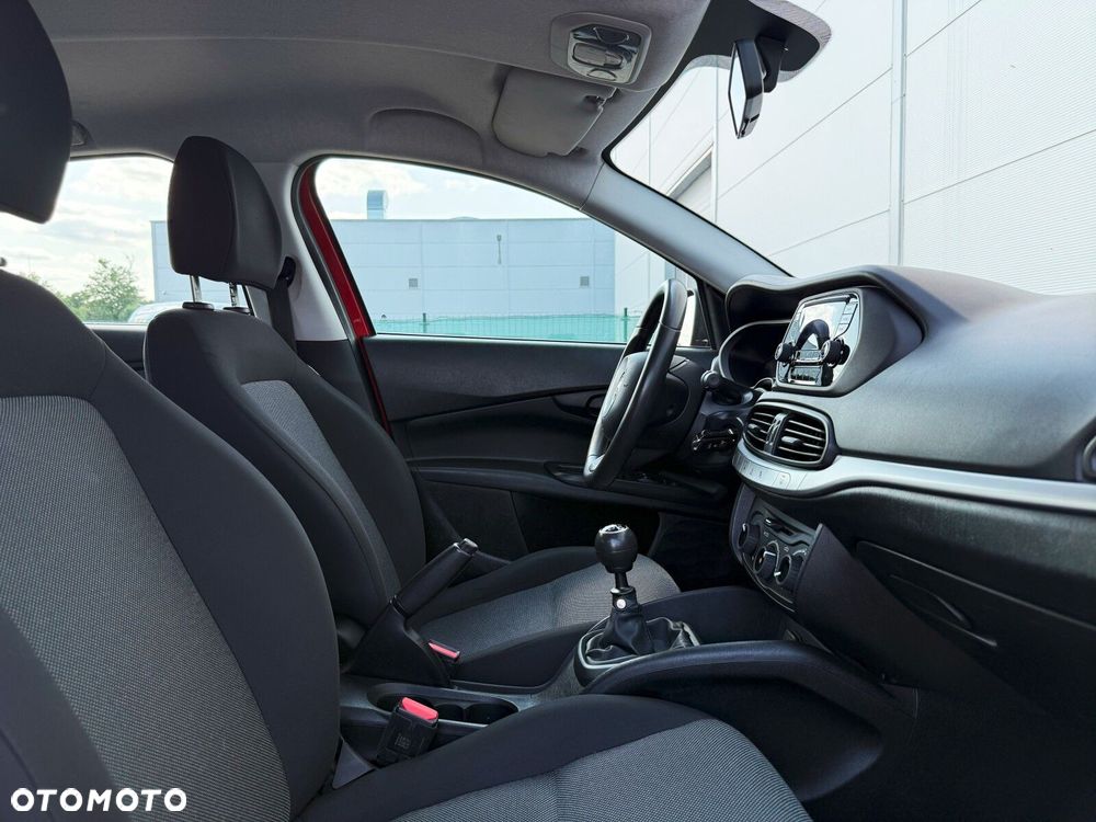 Fiat Tipo 1.4 16v Easy EU6d - 22