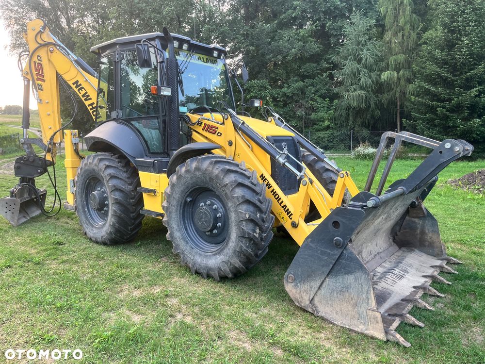 New Holland B 115d - 1