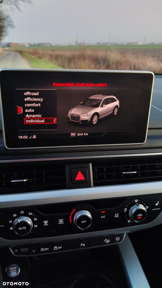 Audi A4 Allroad - 16