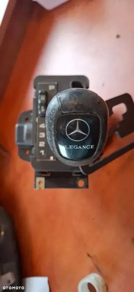LEWAREK WYBIERAK ZMIANY BIEGÓW MERCEDES SLK R170 A2022670137 - 1