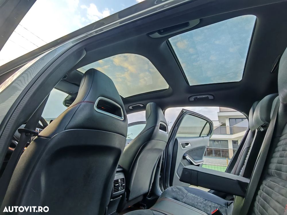 Mercedes-Benz GLA 200 7G-DCT AMG Line - 23