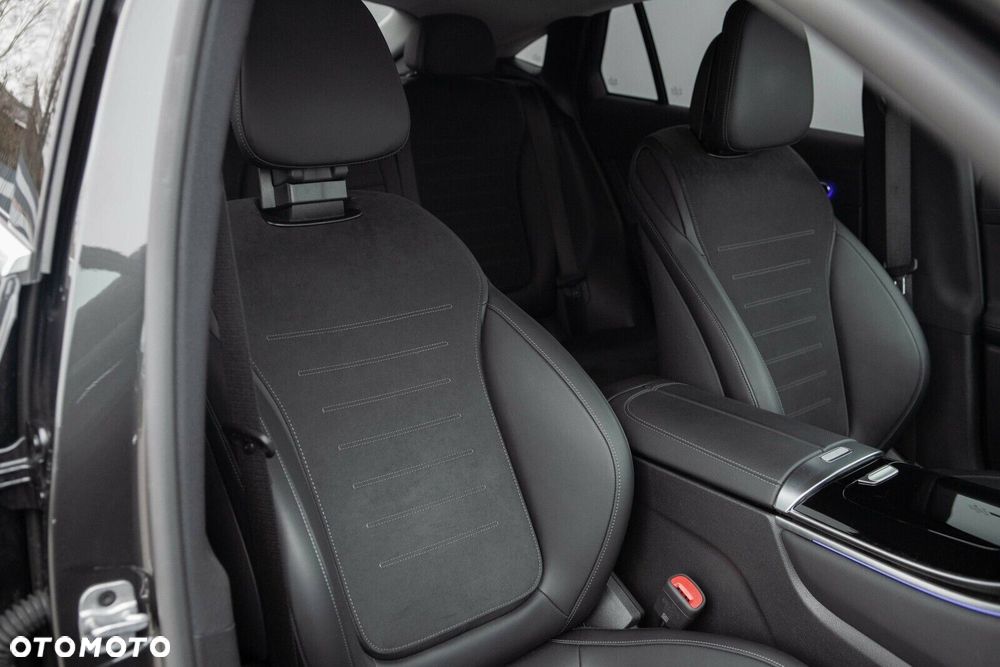Mercedes-Benz GLC 220 d mHEV 4-Matic AMG Line - 30