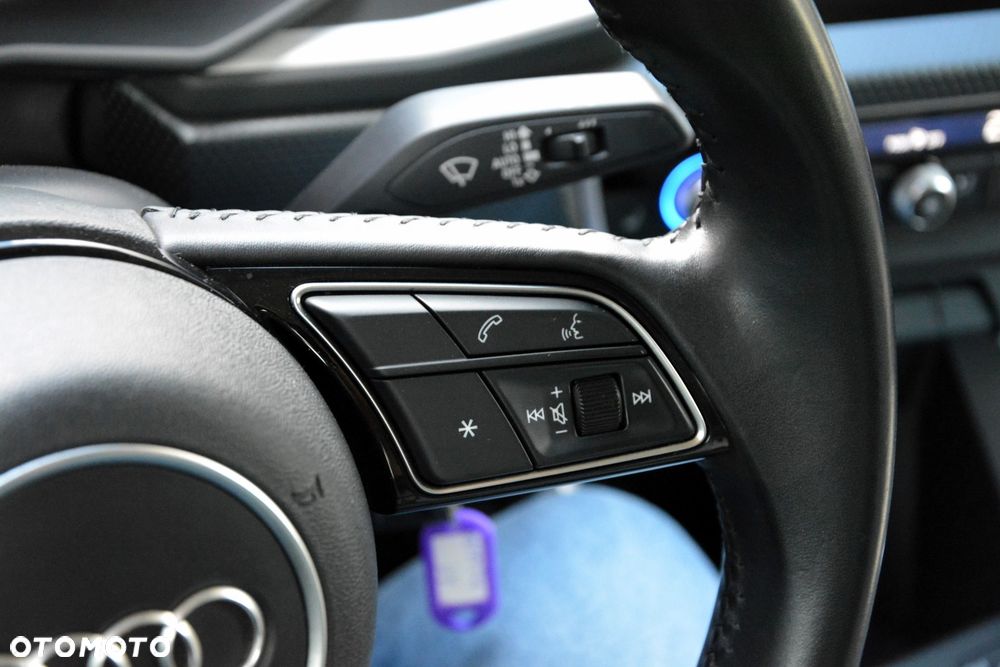 Audi A1 Sportback 35 TFSI S-Line S tronic - 24