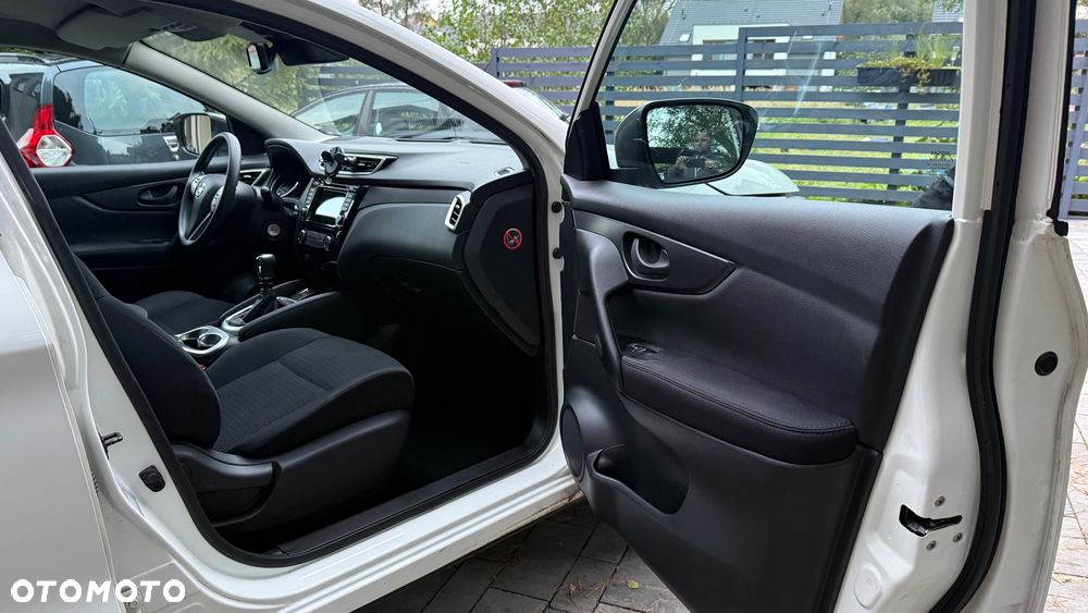Nissan Qashqai 1.2 DIG-T Acenta - 33